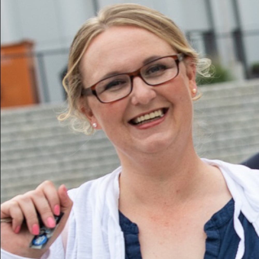 Meet your Posher, Christine